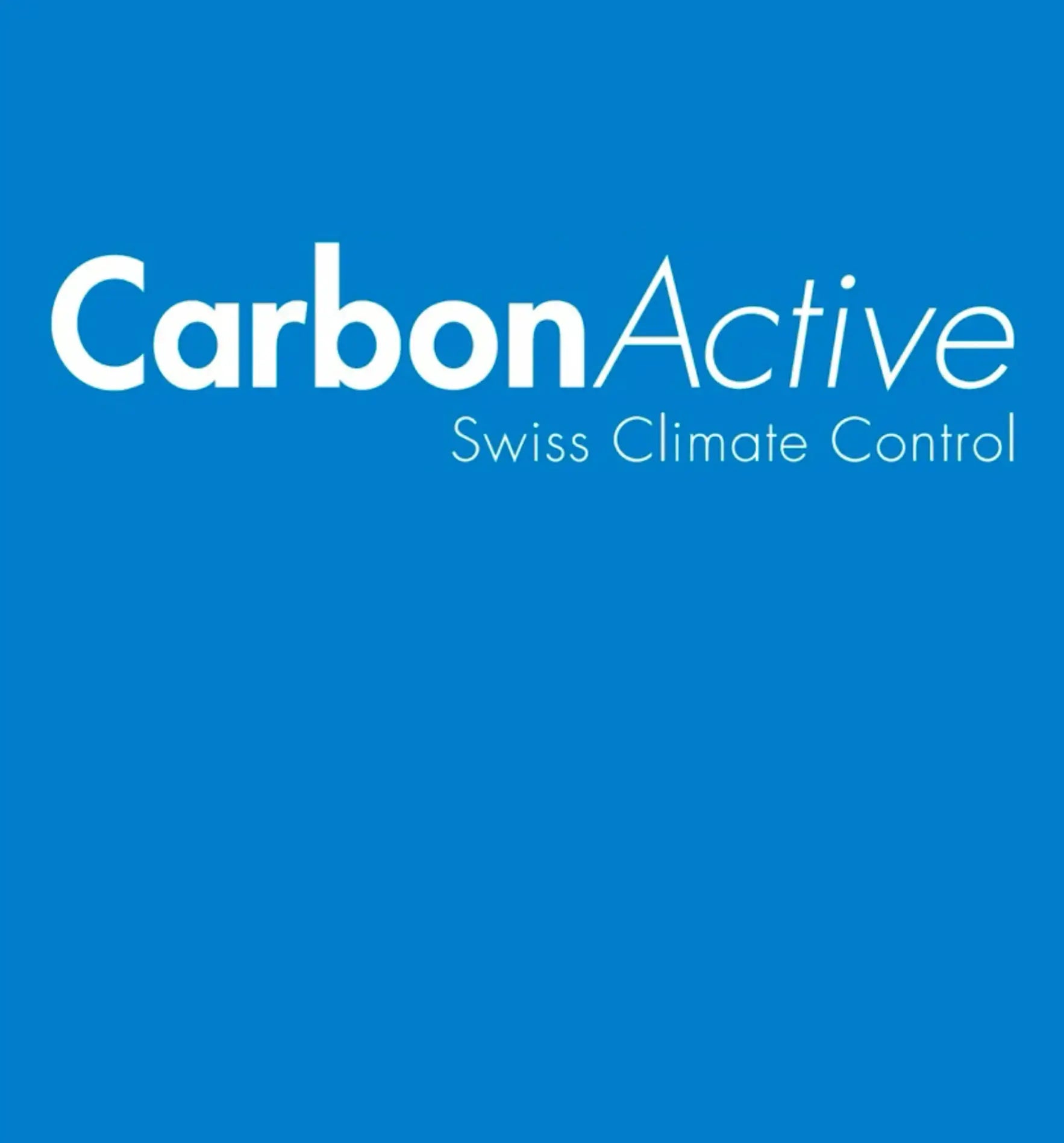 Logo von CarbonActive, Anbieter für Schweizer Klima-Management auf blauem Hintergrund.