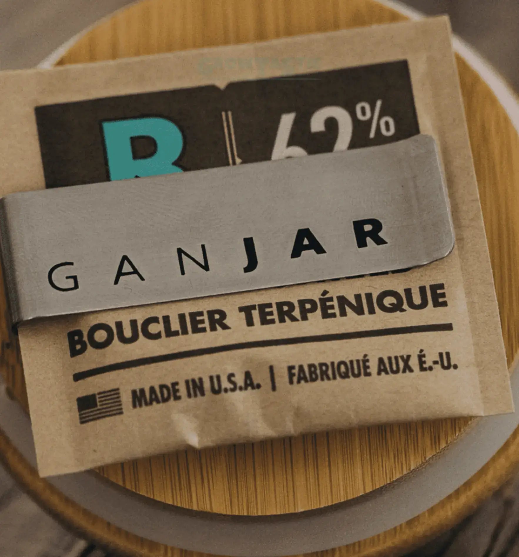 GanJAR F DEckel mit Boveda