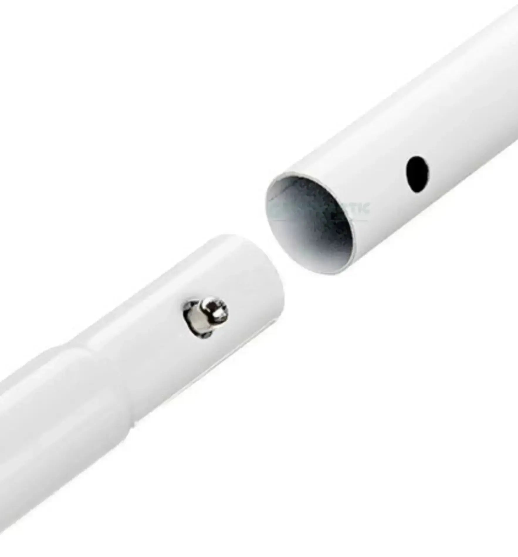 Homebox Q Growbox Quadartisch Standard, rechteckiger Growraum mit robustem Rahmen für Pflanzenzucht, auf Bild sichtbar.