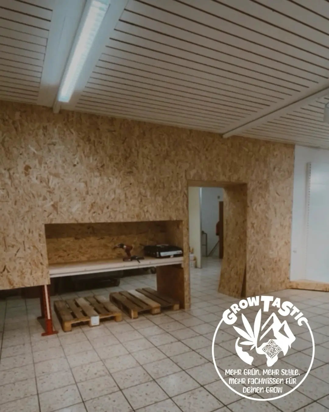 Die Substratwand entsteht