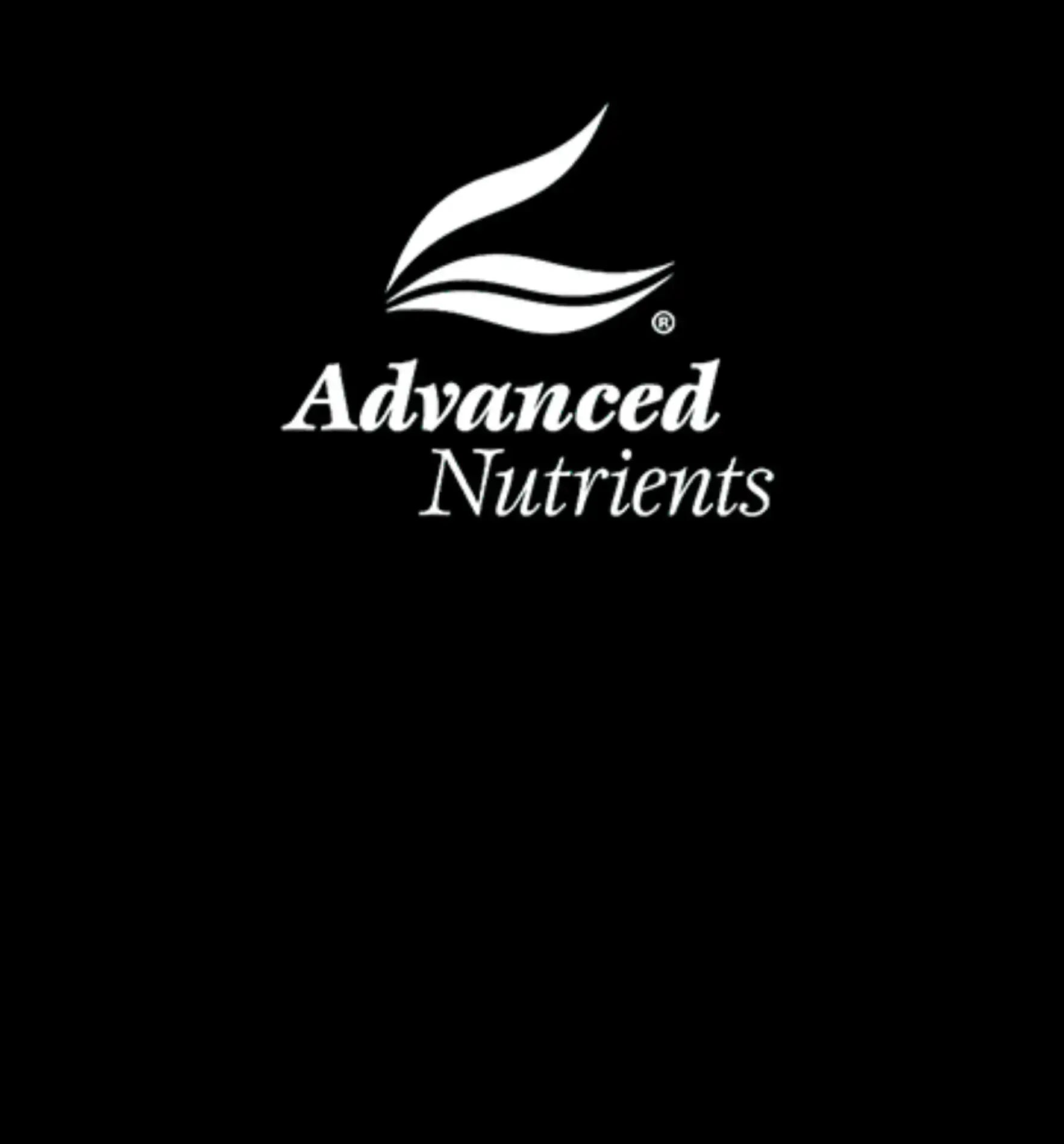 Logo von Advanced Nutrients auf schwarzem Hintergrund, relevant für Growshops und Pflanzennährstoffe.