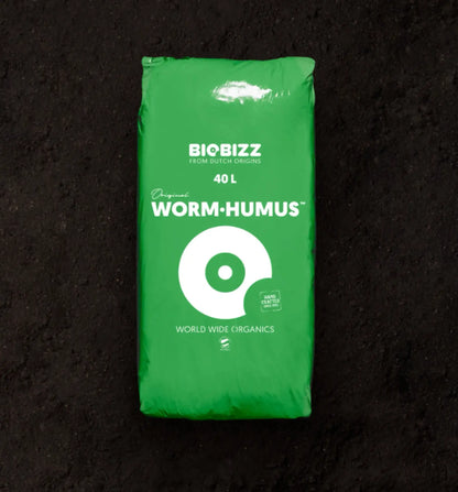 BioBizz Wurm Humus in grüner Verpackung, natürlicher Dünger und Bodenverbesserer für gesunde Pflanzen.