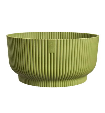 Elho Vibes Fold Bowl Pflanztopf aus Kunststoff mit modernem, faltbarem Design, ideal für Pflanzen und Dekoration im Garten oder Zuhause.