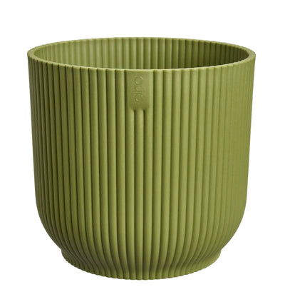 Elho Vibes Fold Pflanztopf aus Kunststoff in modernem Design, ideal für Blumen und Pflanzen im Garten oder Innenbereich.