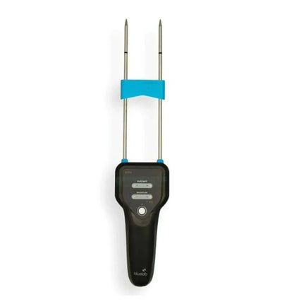 Bluelab Pulse Meter, digitales Messgerät für Pflanzenpflege, zeigt Wasserqualität und Nährstoffwerte in klarer Anzeige.