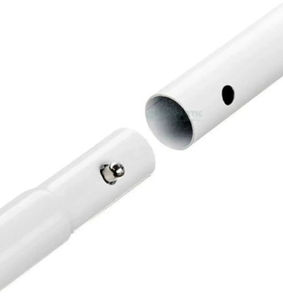 Homebox Q Growbox Quadartisch Standard, rechteckiger Growraum mit robustem Rahmen für Pflanzenzucht, auf Bild sichtbar.