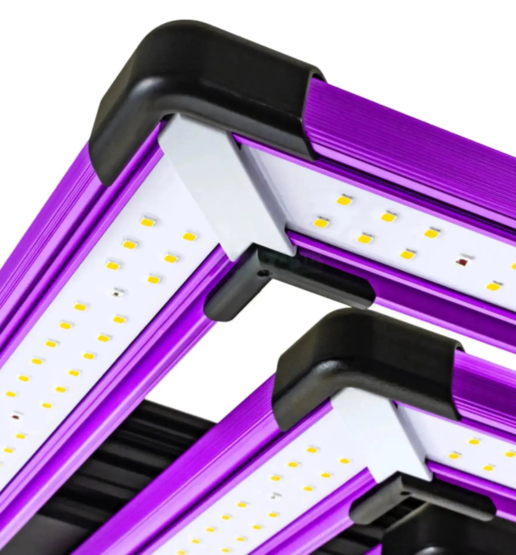 LED Pflanzenleuchte Lumatek ATS300W Pro 2,7 mit hochwertigen LEDs für optimale Pflanzenbeleuchtung, Nahaufnahme der Leuchte