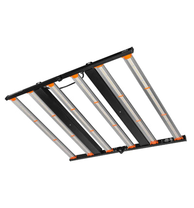 Lumen-King LED Pflanzenleuchte Professional Line 630W mit hochwertigem Leuchtkörper und robustem Gehäuse für gesunde Pflanzen.