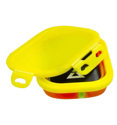 OnBalance Waage SBM 100 Rasta mit bunten Rasta-Design, digitale Küchenwaage für präzises Wiegen, modernes Gerät.
