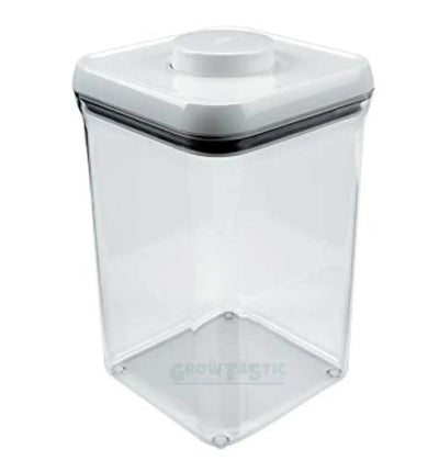 OXO Pop Up Aufbewahrungsbehälter, 2,8 Quart (2,3 Liter), luftdichter Kunststoffbehälter für Lebensmittelaufbewahrung