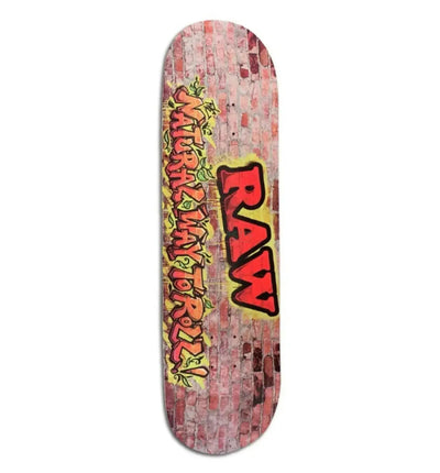 RAW Street Skateboard mit klassischen 8,5 Zoll Deck und Brick-Design, ideal für Street-Skating, von RAW gefertigt.