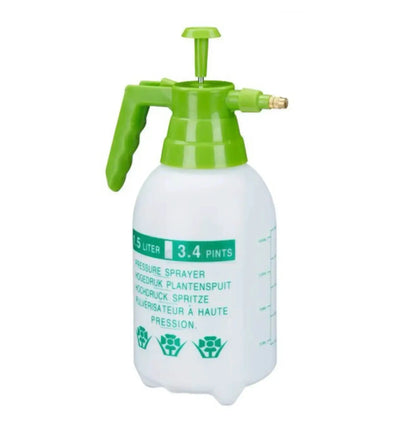 Relaxdays Drucksprüher 1,5L Handgerät, grünes Spritzgerät zum Gießen und Versprühen von Flüssigkeiten, handlich und vielseitig.