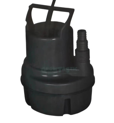 RP Remmers Pompen Wasserpumpe RP Pro 2800, Tauchpumpe, in Gebrauch, mit robustem Gehäuse und Ansaugöffnung.
